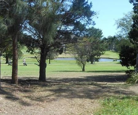 Golf View Motel Санкчуери Пойнт Екстериор снимка